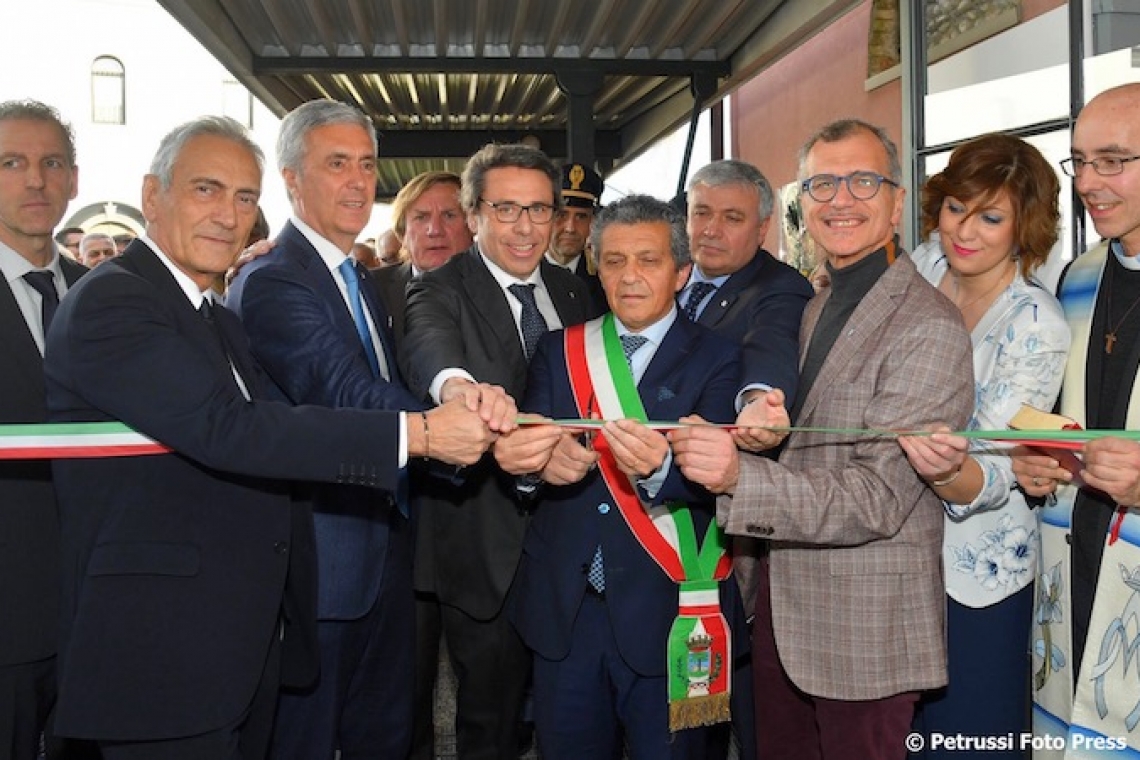 Inaugurata la nuova sede del Friuli Venezia Giulia. Al taglio del nastro Gravina, Sibilia e tanti rappresentanti dello sport e delle istituzioni 