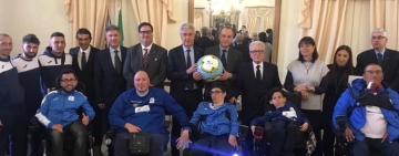 A Taranto l'evento "Il calcio è vita: nessuna violenza, nessun razzismo"