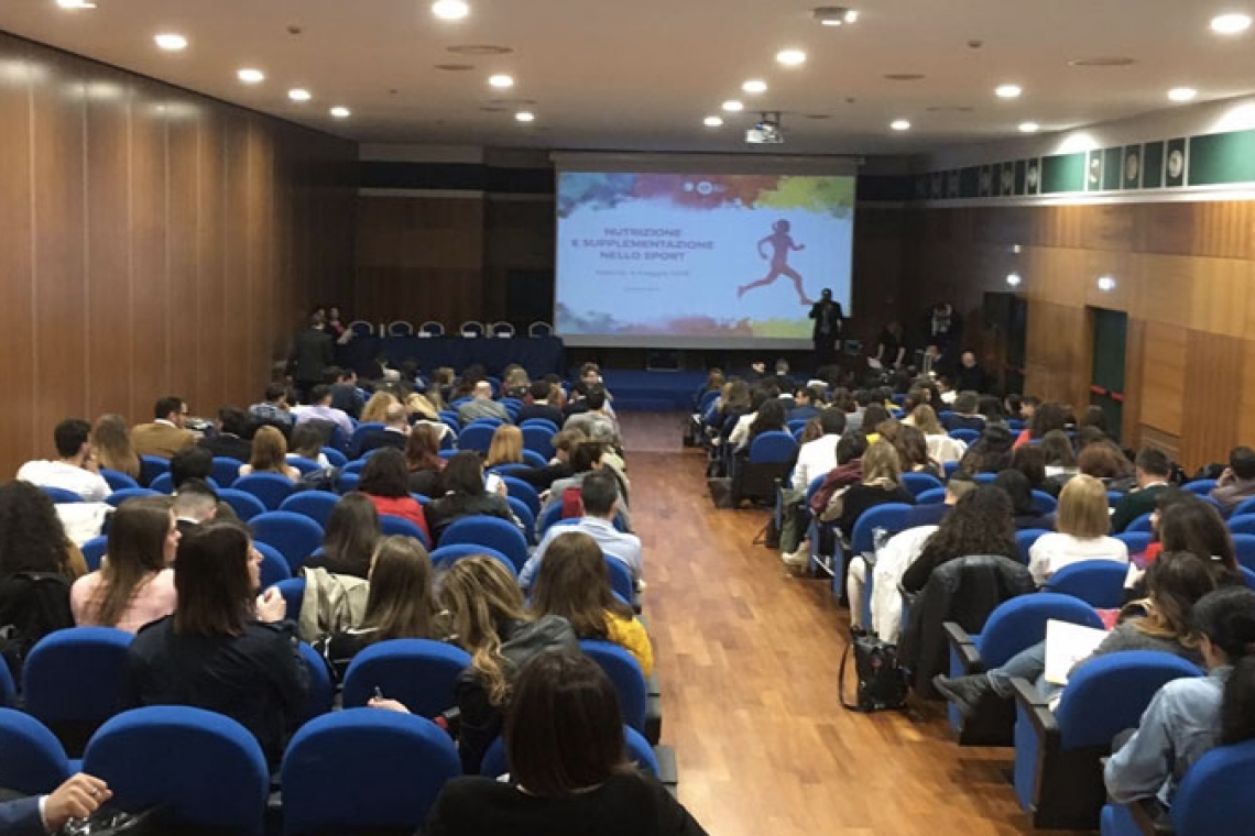 Nutrizione nello sport, il corso a Salerno