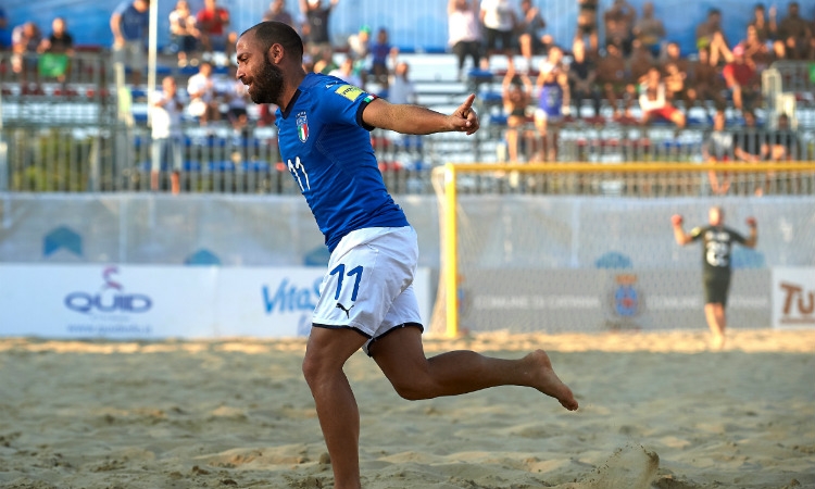 Euro Beach Soccer League: Italia formato europeo, batte la Francia per 6-3 e si qualifica alle Superfinal