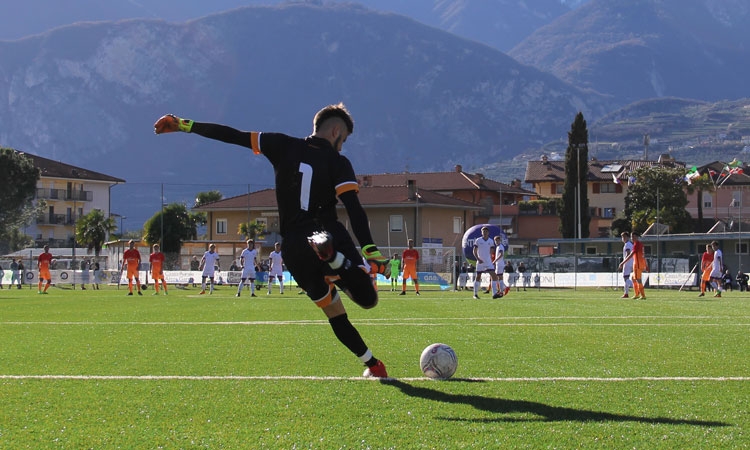 Fondo Salva Calcio: dalla FIGC 5 milioni per il calcio dilettantistico. Sibilia: “Risorse fondamentali per la ripresa. LND sempre al tavolo con le istituzioni”