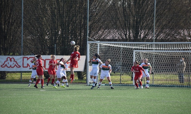 Recuperi, il 15 aprile si gioca Unterland Damen- Calcio Padova