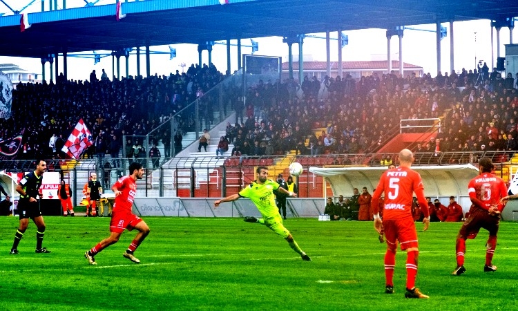 Campionato: Arbitri e programma gare