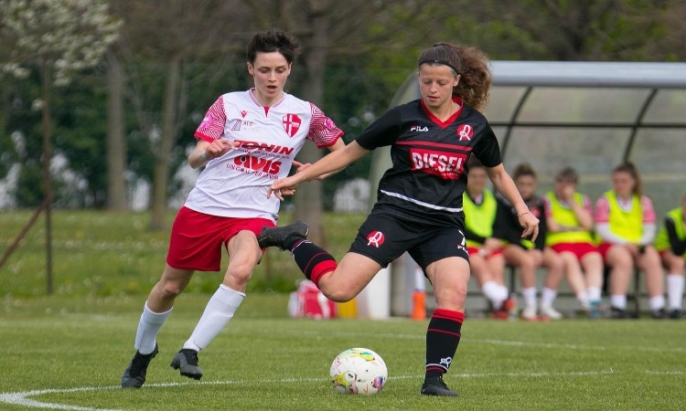 Campionato, in campo il 16 aprile. Apre il turno il match Su Planu-Azalee Solbiatese