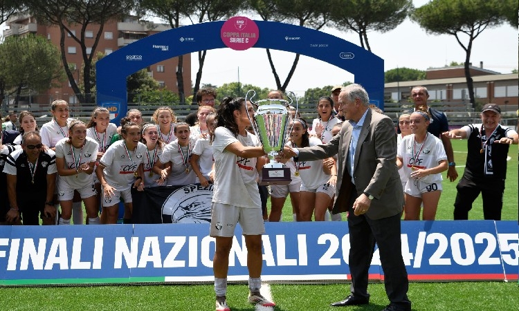 Finale Coppa Italia Serie C, doppietta Spezia: Promozione e Coppa. Il Frosinone fermato ai rigori esce a testa alta 