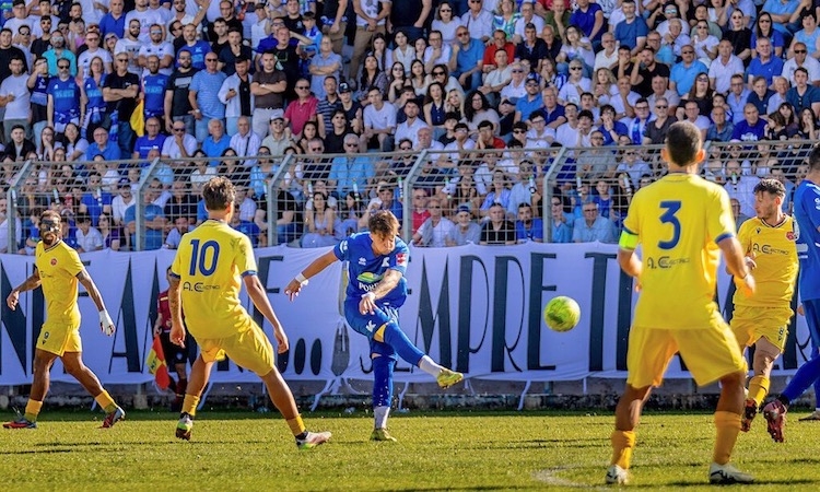 Spareggi di Eccellenza: il 14 giugno le gare di ritorno del secondo turno, in palio c’è la Serie D